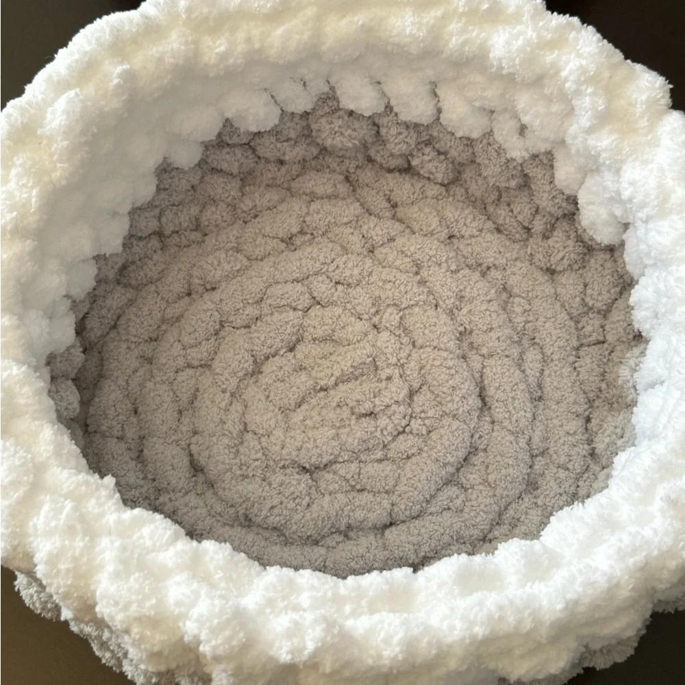 Cozy White and Gray Dog Bed